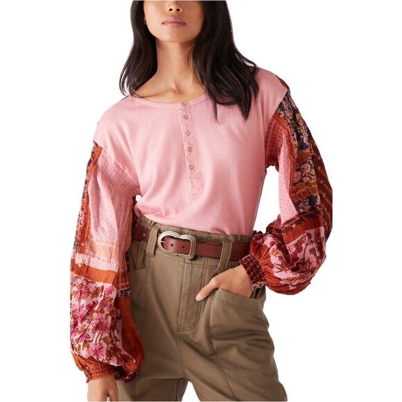 Free People Tops - Free People Light Magic Henley Top Women's Blouse XS Pink Floral Peasant Boho